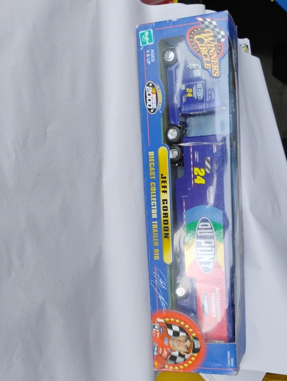 (X-92) Nascar Jeff Gordon Purple & Red Diecast Collector Trailer Rig
